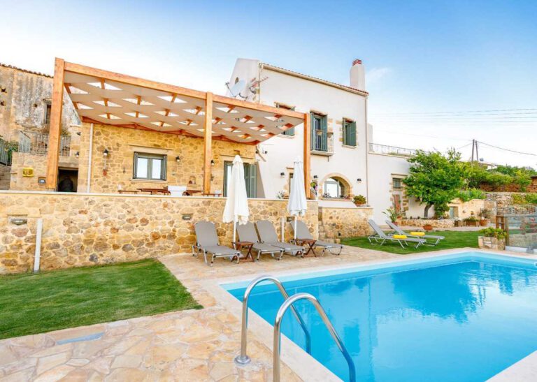 0v-374_Ktimatoemporiki_Stunning_Property_for_sale_near_Kolymbari_Chania-15-1