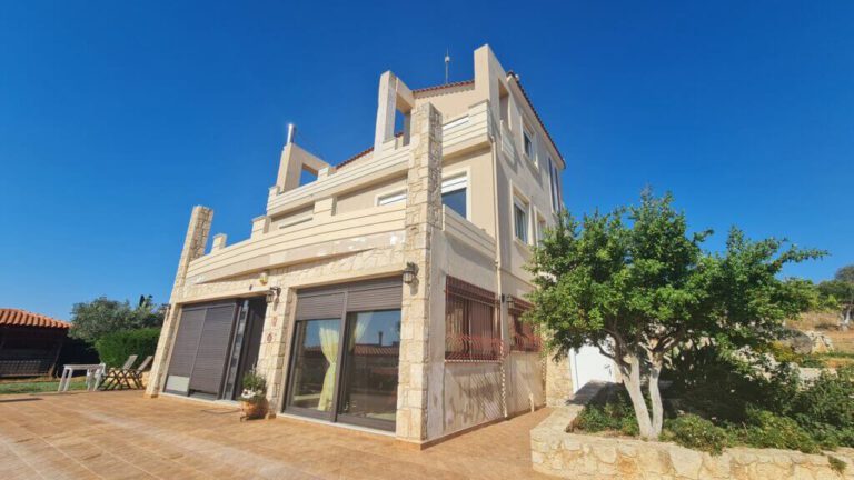 0v-690_Seaview-Villa-for-sale-in-Chania-Kampani-63-1024x576-1