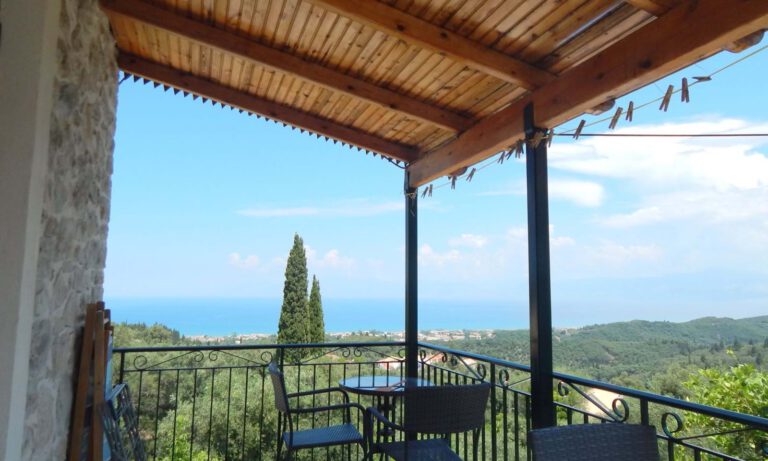 1e25c641-083c-4856-b131-abccd7e8dce3