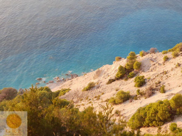 6874886e-2568-4c8c-a1c7-f34b1ff620f5