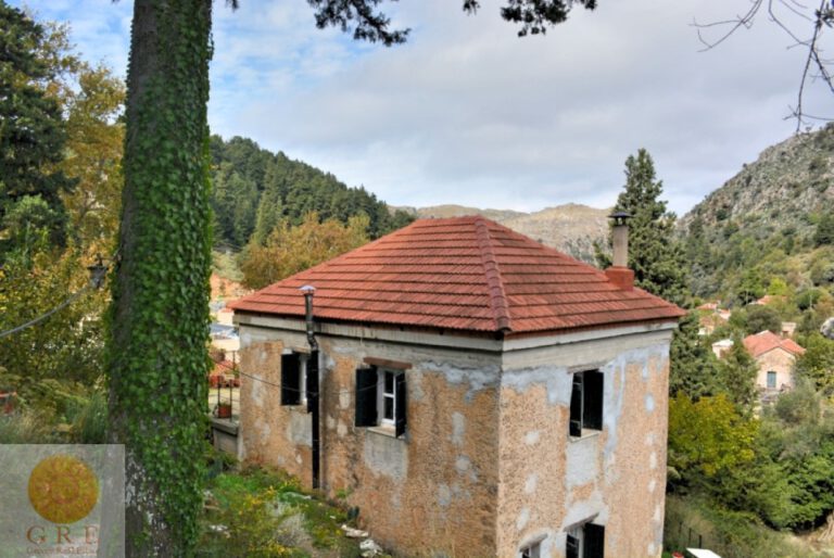 Old-stone-house-for-sale-in-Chania-Crete-external-b9dbb880