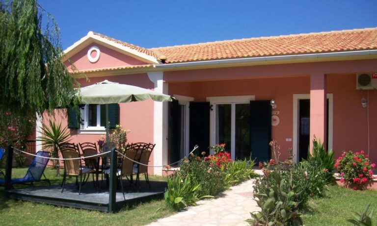 aade5d4f-9a2e-419e-a003-c9758a47123b