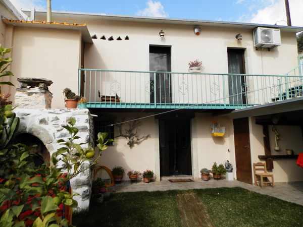 בית-מסורתי-למכירה-31-כרתים-1