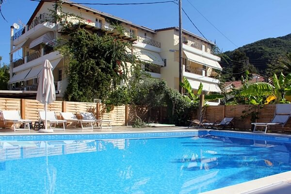 מלון-14-למכירה-בלפקדה-5