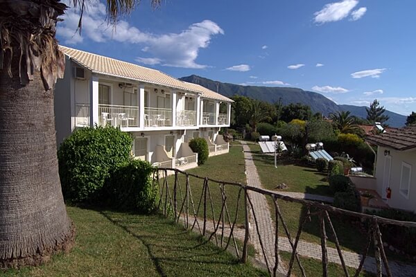 מלון-17-למכירה-בקורפו-1