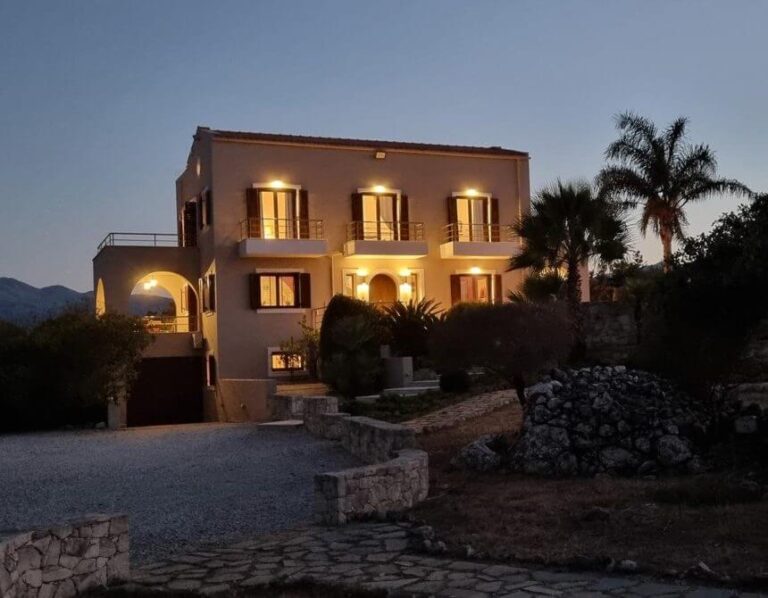 villa-for-sale-in-litsarda-apokoronas-chania-kh04720211017_191125-e1635142112867