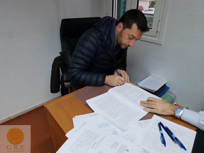 PHOTO-2018-12-18-17-05-42